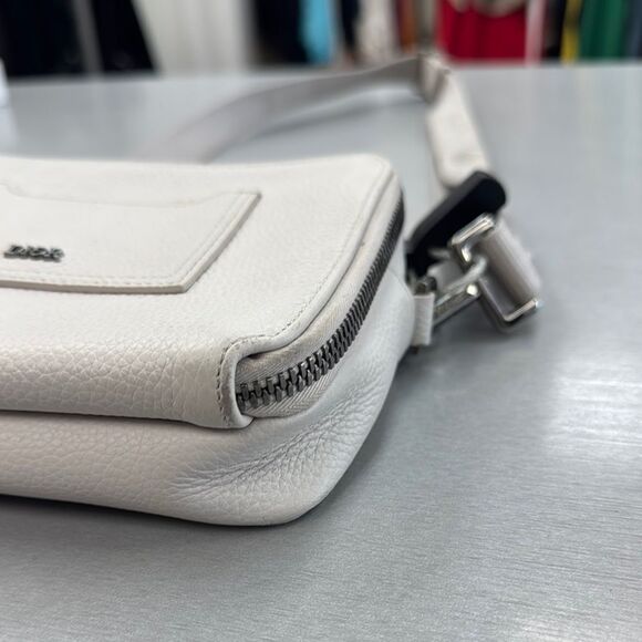 DIOR LEATHER PURSE - Picture 5 of 14